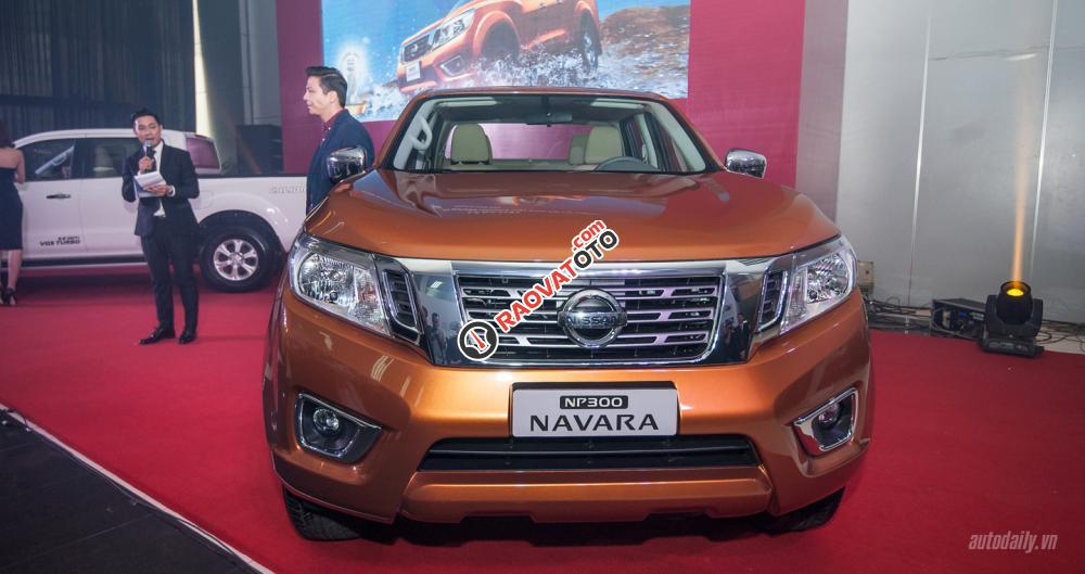 Bán xe Nissan Navara EL tại Quảng Bình, Quảng Trị, Huế, xe nhập Thái, đủ màu. LH 0912.60.3773-1