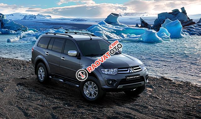 Cần bán xe Mitsubishi Pajero Sport đời 2016, màu đen giá tốt, xe 7 chỗ Pajero Sport tại Đà Nẵng-4