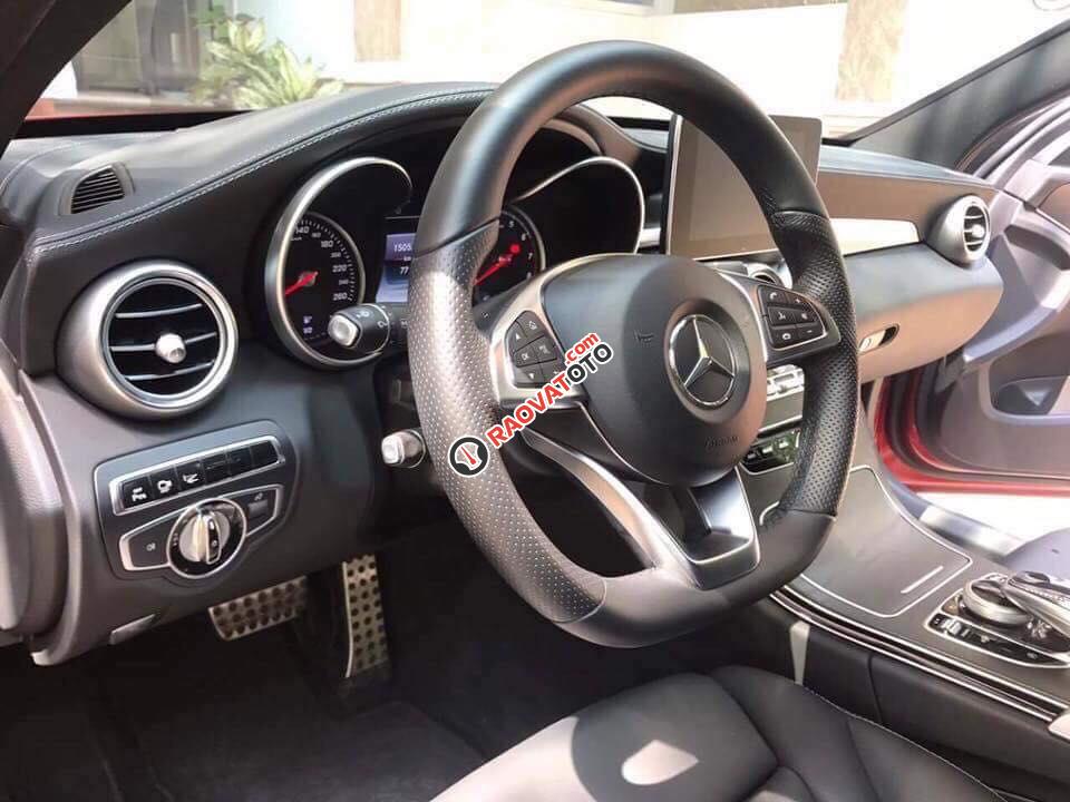 Bán xe Mercedes C300 2016, màu đỏ, nhập khẩu-4