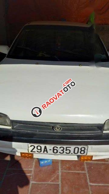 Bán Mazda 323 sản xuất 1995, màu trắng chính chủ, giá tốt-2