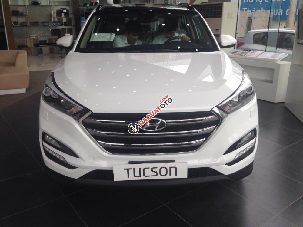 Hyundai Lạng Sơn_Tucson khuyến mại tháng 10 lên đến 40 triệu đồng, năm 2017, màu trắng-0