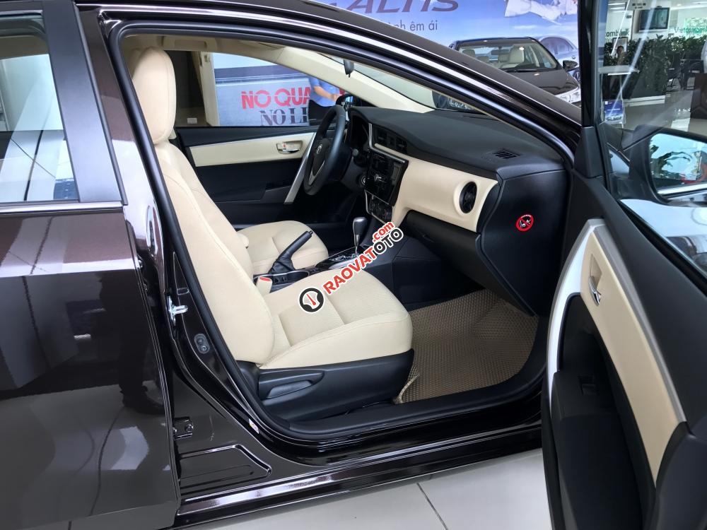 Bán Toyota Corolla Altis 1.8E (CVT) tặng khuyến mãi nhiều tiền mặt và phụ kiện-5