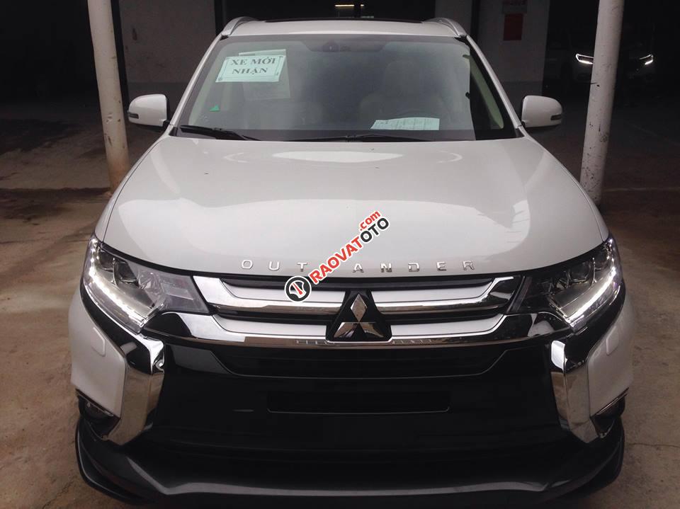 Bán Mitsubishi Outlander All New 2017, xe nhập Nhật, giao xe ngay, đủ màu, liên hệ: 094 667 0103-0