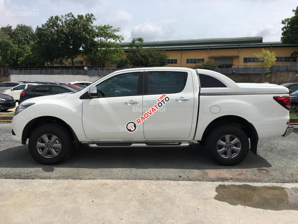 Bán Mazda BT 50 AT ưu đãi tiền mặt, xe nhập khẩu, trả góp tối đa - Liên hệ 0938 900 820-0