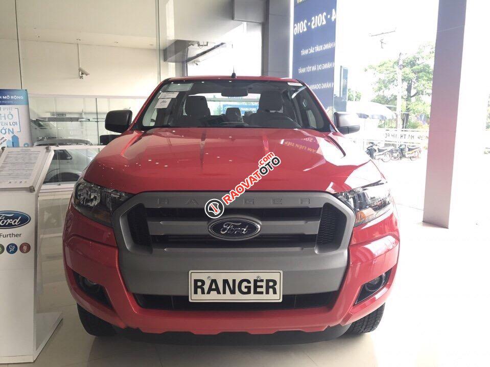 Bán Ford Ranger XLS 2.2L MT mới tại Lai Châu, màu đỏ, nhập khẩu giá cực hot-0