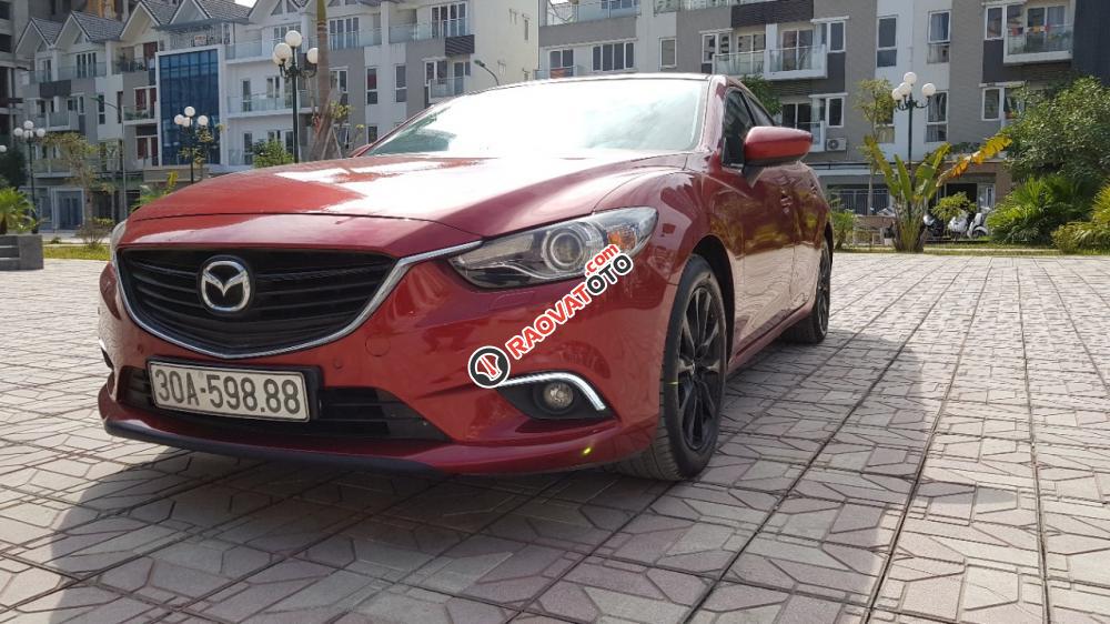 Cần bán xe Mazda 6 2.0AT đời 2015, màu đỏ-2