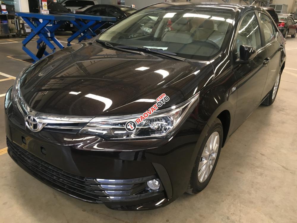 Bán Toyota Corolla Altis 2017, màu nâu 707 triệu-0