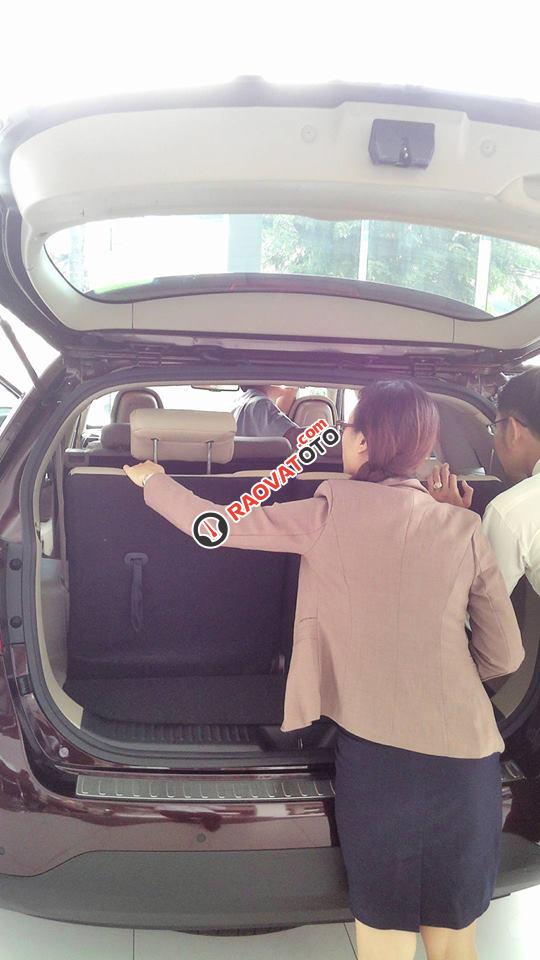 Cần bán Kia Sorento 2.4 GATH Full option 2017 mới, màu đỏ mận, giá chỉ từ 902 triệu kèm quà tặng và khuyến mãi khủng-4