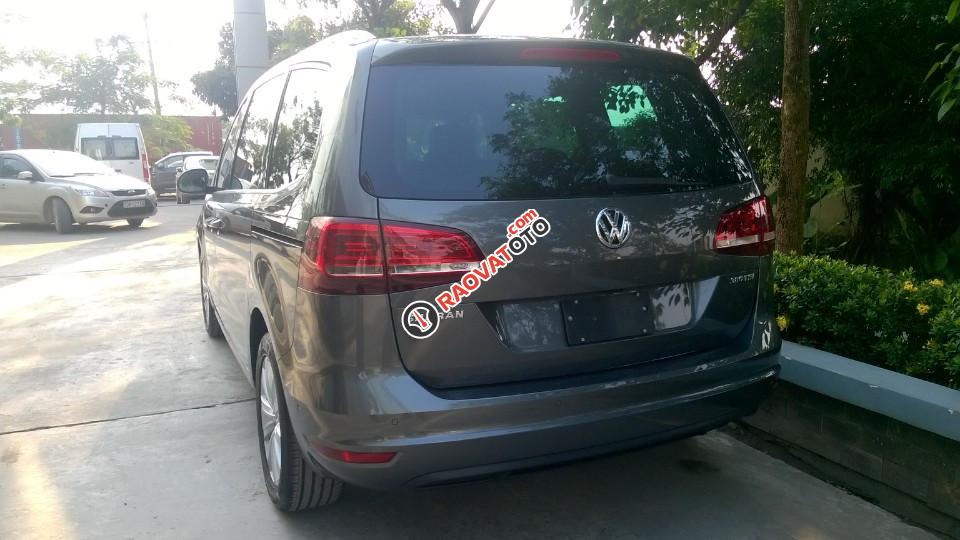 Xe Nhập Volkswagen Sharan GP năm 2016, màu xám lông chuột - Cạnh tranh với Honda Odysey. LH Hương 0902608293-5