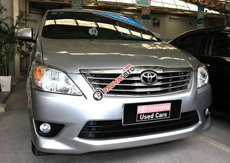 Bán Toyota Innova 2.0E 2012, tặng BHVC, hỗ trợ vay 70%, lãi suất tốt-0