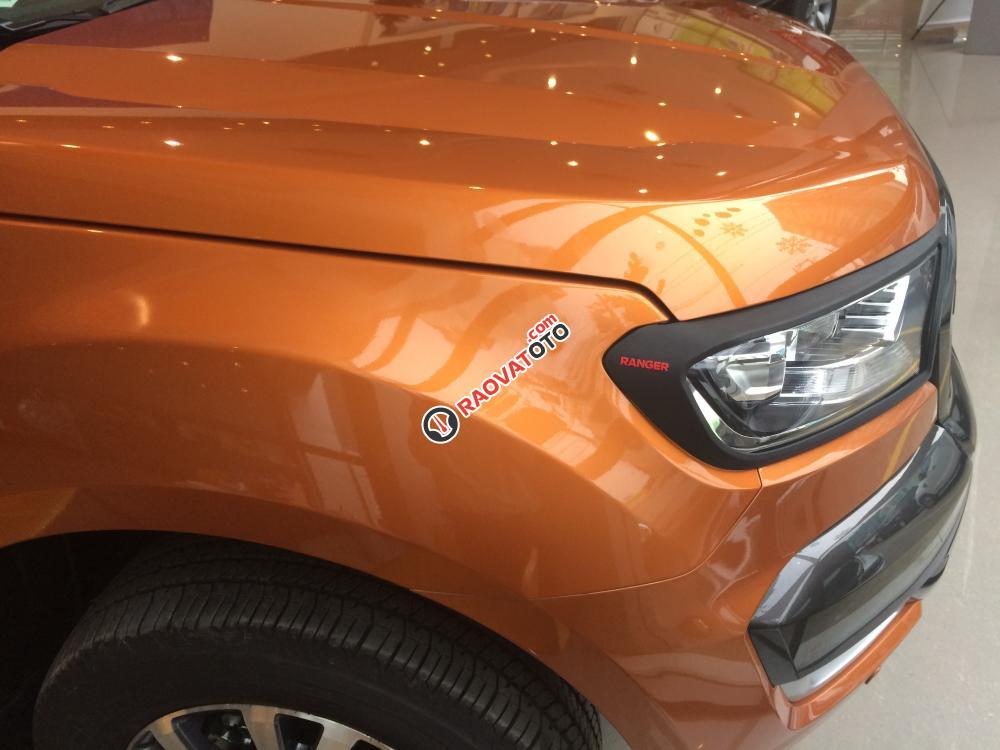 Bán ô tô Ford Ranger Wildtrak 3.2 AT đời 2017, xe nhập Thái, mới 100%-1