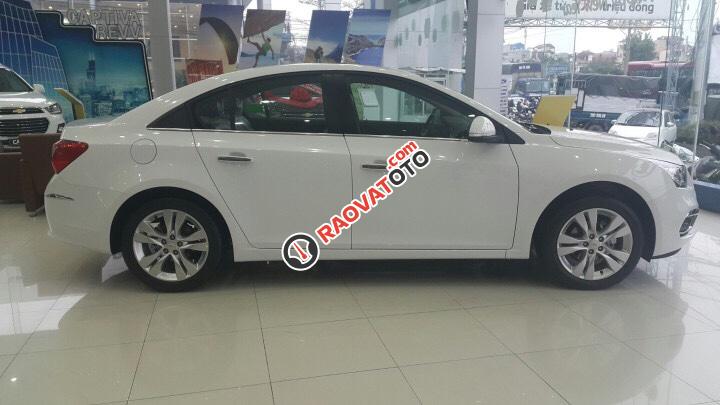 Chevrolet Cruze 2018, trả góp 95%, chỉ cần 86tr, giảm trực tiếp 80tr, đủ màu giao ngay, LH: Mr Quyền 0961.848.222-4