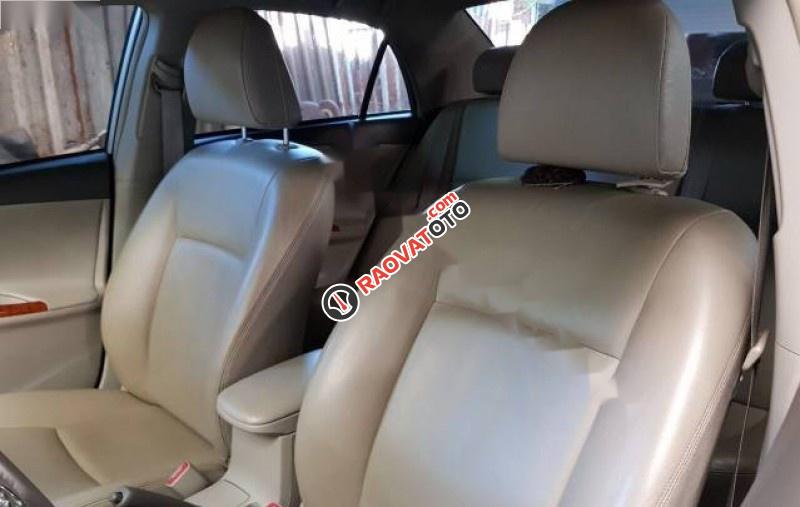 Bán Toyota Corolla altis 1.8 đời 2009, màu bạc số tự động-2