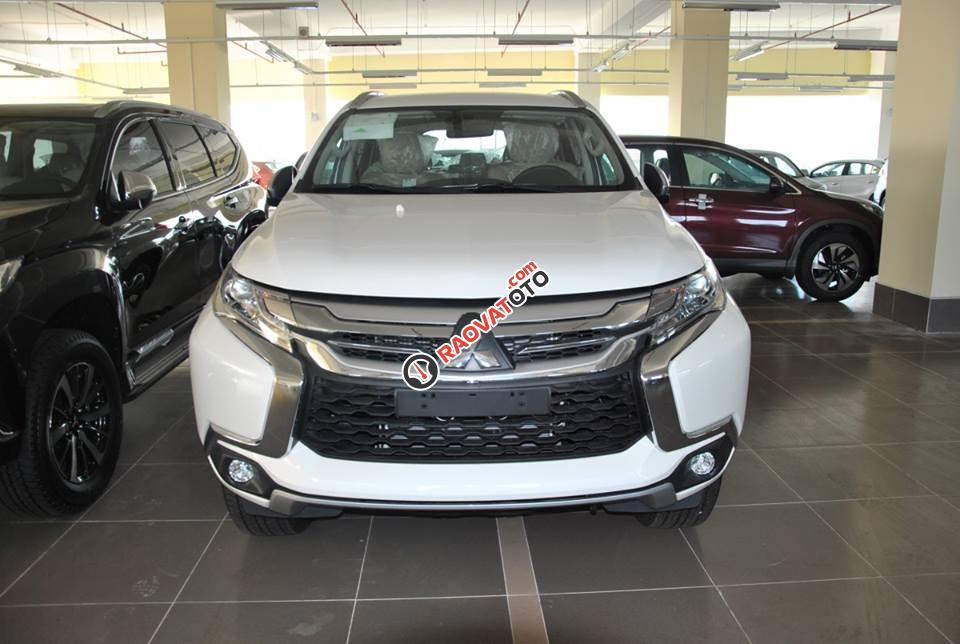 Cần bán xe Mitsubishi Pajero Sport 2017 nhập khẩu nguyên chiếc, khuyến mãi trong tháng 3/2018 tại Quảng Bình-0