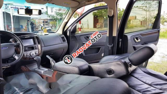 Bán gấp Ford Escape XLT sản xuất 2010, màu đen số tự động, giá 390tr-1