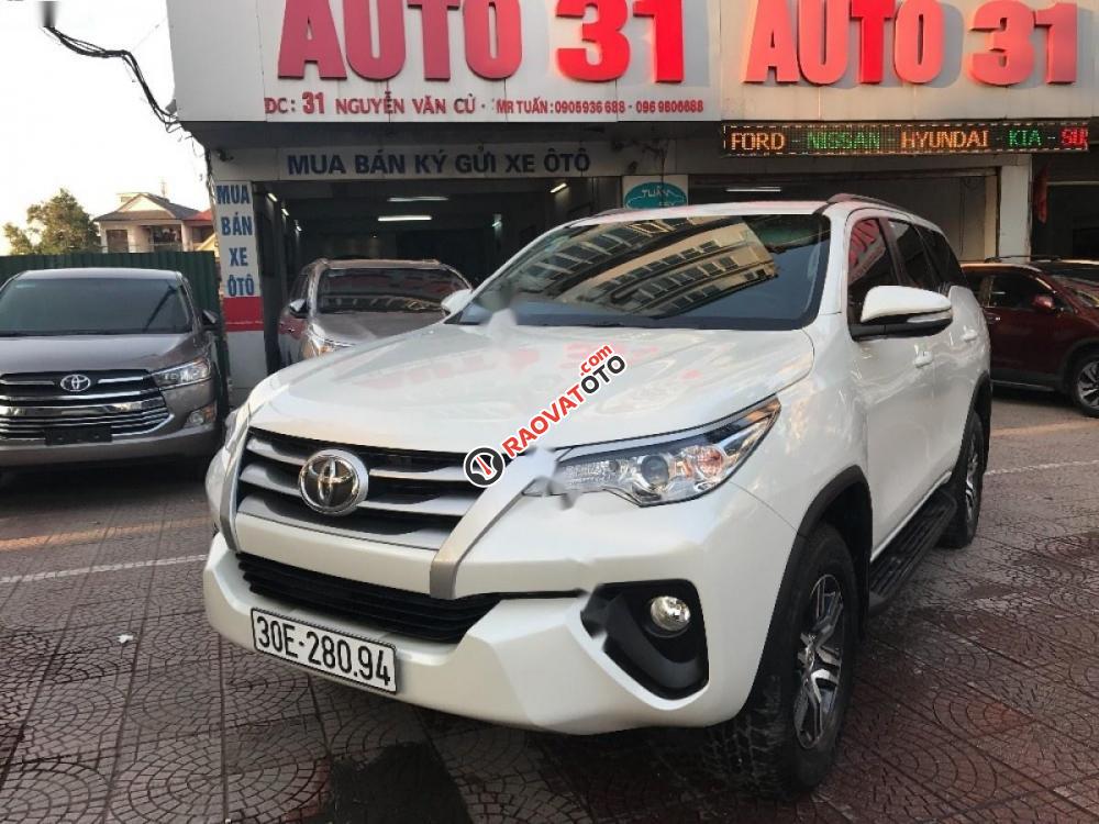 Bán xe Toyota Fortuner 2.4MT đời 2016, màu trắng, nhập khẩu-0