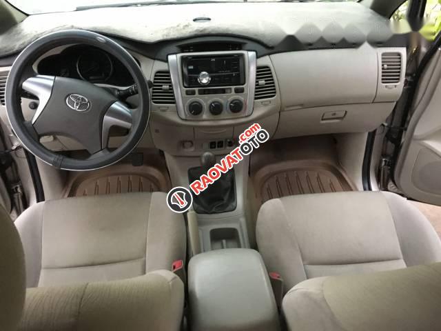 Bán xe Toyota Innova đời 2016 xe gia đình-5