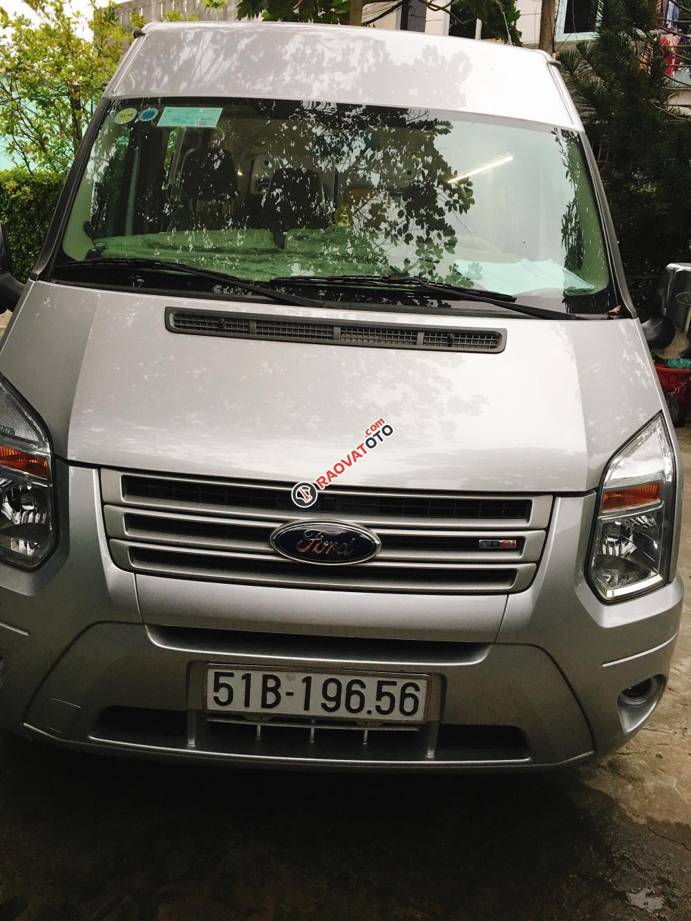 Ford Transit sản xuất 2016, xe mới, đã thay 4 vỏ machelin mới-0