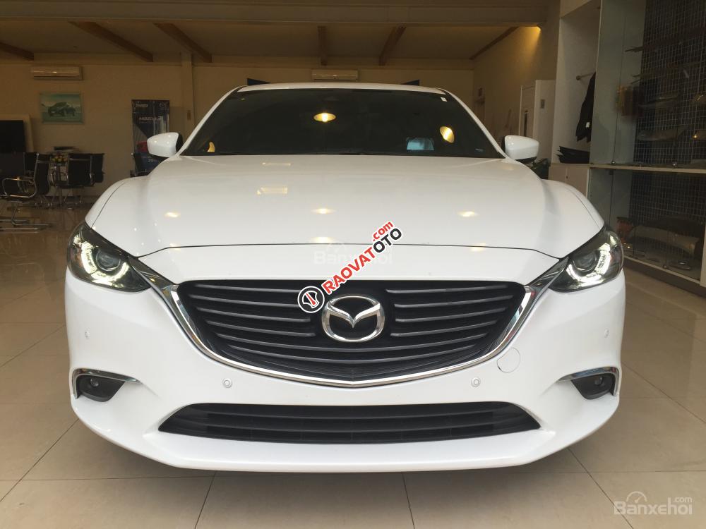 Bán xe Mazda 6 2018 mới 100% KM lớn, trả góp 85%, LS thấp, hỗ trợ chứng minh tài chính - Mua ngay! LH: 0946383636-3