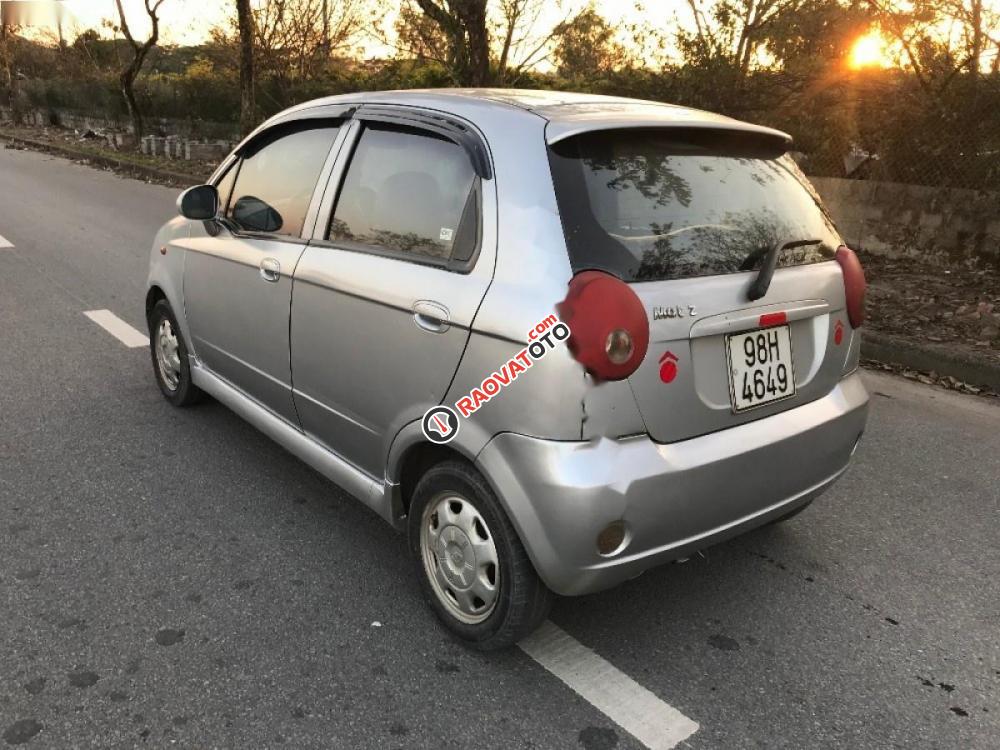 Cần bán gấp Chevrolet Spark đời 2010, màu bạc, nhập khẩu hàn quốc như mới-7