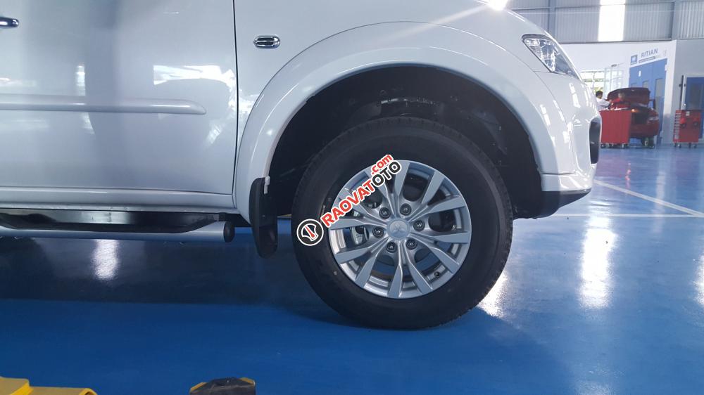 Đà Nẵng cần bán Mitsubishi Pajero Sport năm 2017, màu trắng, giá chỉ 750 triệu. LH: 0931911444-3