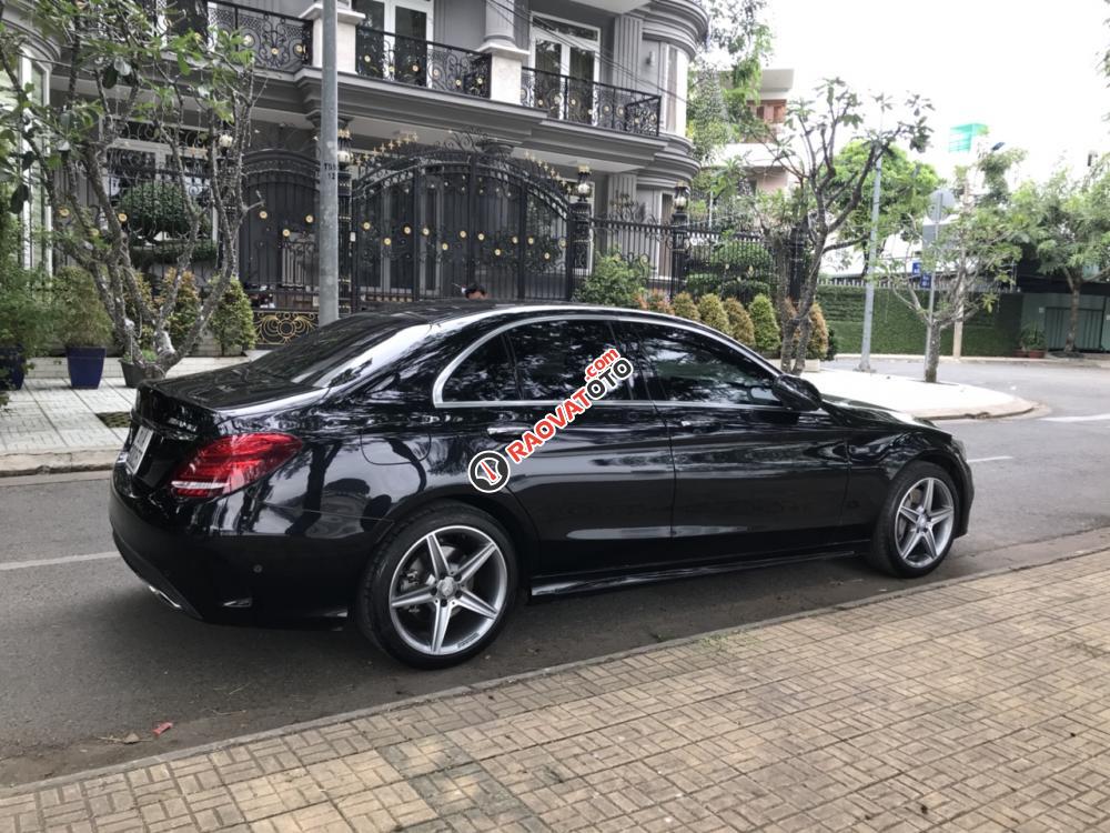 Bán ô tô Mercedes C300 đời 2016, màu đen-1