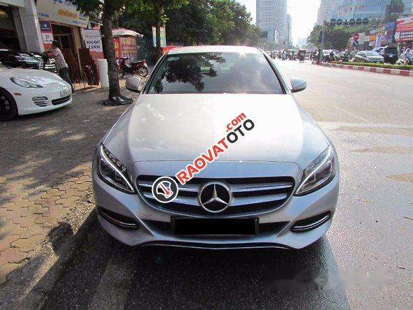 Cần bán Mercedes C200 đời 2016, màu bạc, nhập khẩu-0