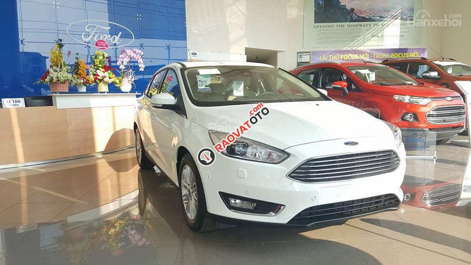 Bán xe Ford Focus Trend 1.5L Ecoboost 2018 nhiều màu, giao xe tận nhà, liên hệ ngay: 0942113226 để biết thêm chi tiết-0