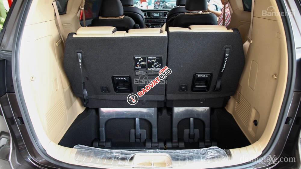 Kia Sedona 2017 mới 100%, sở hữu ngay chỉ với 230 triệu, lãi suất ưu đãi - Khuyến mãi cực hấp dẫn - LH 0932 009 722-5