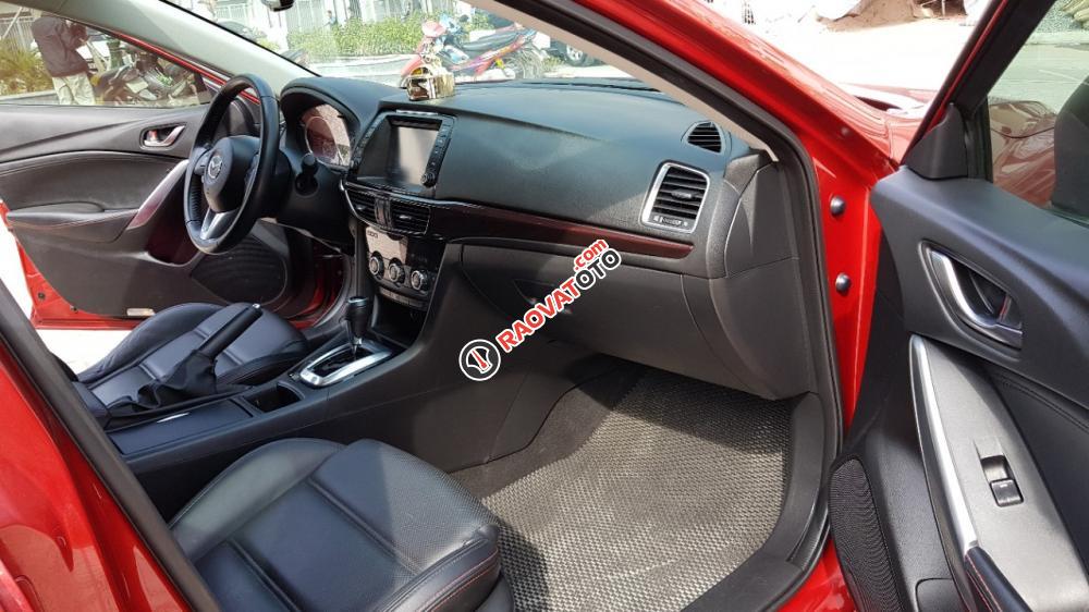 Cần bán xe Mazda 6 2.0AT đời 2015, màu đỏ-6