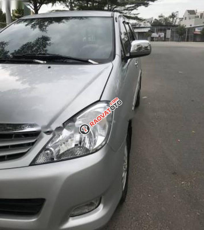 Bán Toyota Innova G 2009, màu bạc xe gia đình, 380 triệu-4