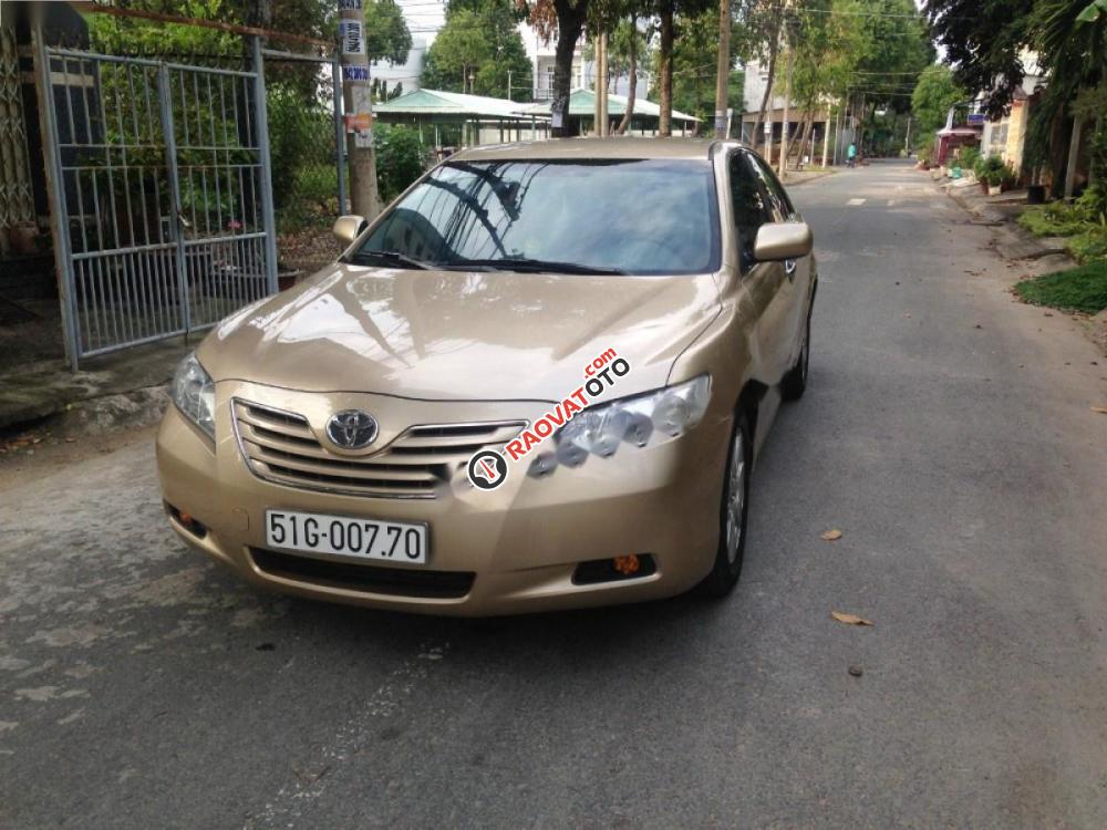 Bán Toyota Camry sản xuất 2007, màu vàng, xe nhập số sàn, giá chỉ 520 triệu-3