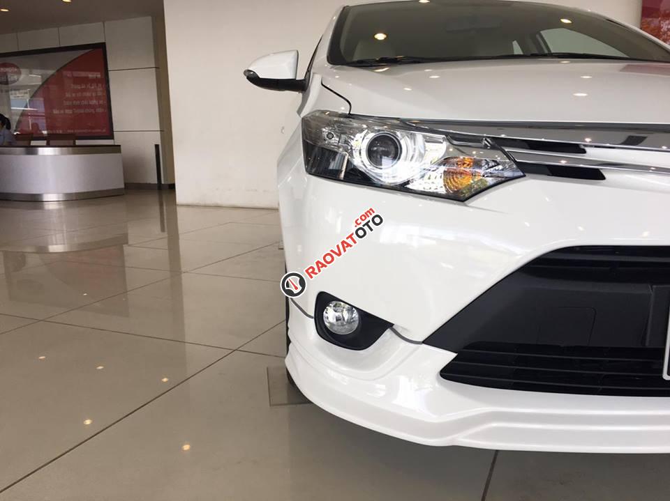 Cần bán Toyota Vios 1.5G CVT TRD 2018, màu trắng phiên bản thể thao TRD, giao ngay-12