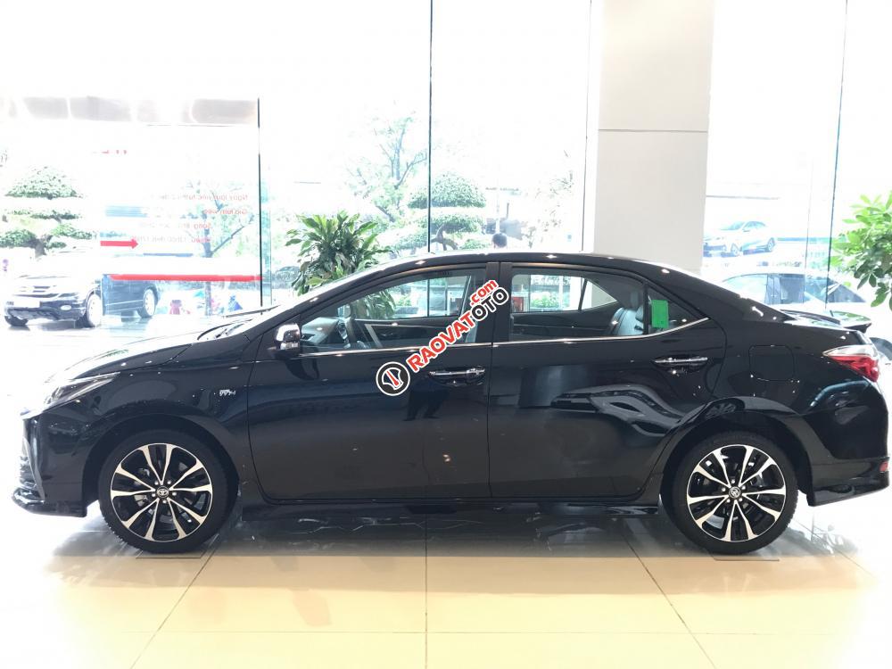 Bán Toyota Corolla Altis 2.0V CVT Sport đời 2018, Khuyến mãi tiền mặt và phụ kiện bảo hiểm, Km cực lớn-3