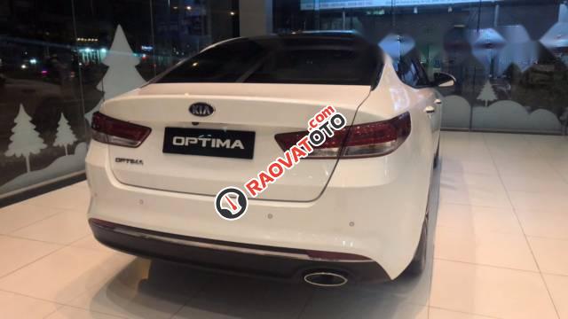 Bán Kia Optima 2.0 GAT đời 2016, màu trắng-2