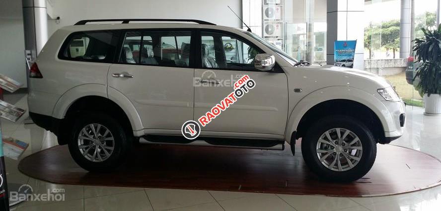 Bán Mitsubishi Pajero Sport tại Đà Nẵng, màu trắng, 750tr, hỗ trợ vay nhanh lên đến 80 %, LH: 0905596067-2