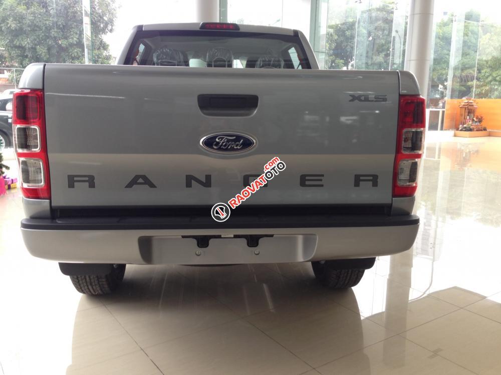 Bán xe Ford Ranger XL 2.2L MT tại Hưng Yên, nhập khẩu giá cực tốt-2