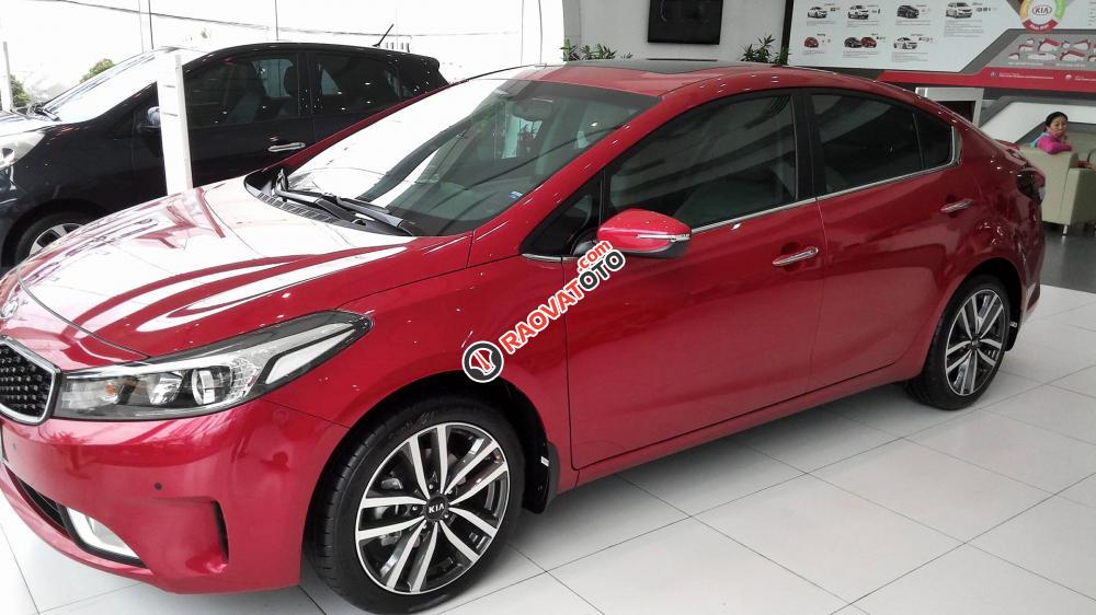 Bán Kia Cerato 1.6 AT 2017 Full option đời 2017, màu đỏ, khuyến mãi cực khủng kèm tặng quà hấp dẫn-0