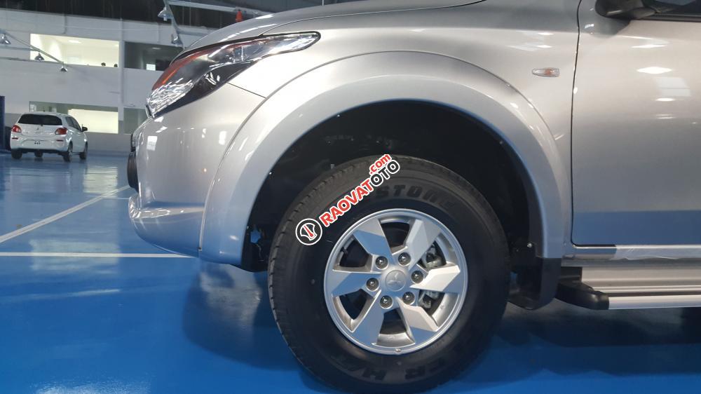 Đà Nẵng Mitsubishi Triton tự động mivec, màu bạc, nhập khẩu, giá chỉ 687tr - LH Đông Anh 093191144-1