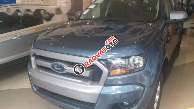 Bán xe Ford Ranger XLS sản xuất 2017, nhập khẩu nguyên chiếc-0