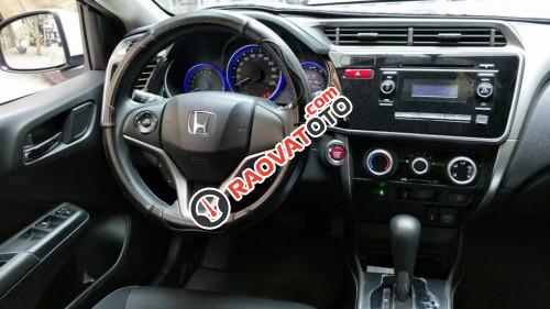 Cần bán Honda City 1.5 AT sản xuất 2016, màu trắng như mới-5