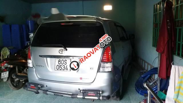 Bán Toyota Innova G đời 2009, màu bạc còn mới-0