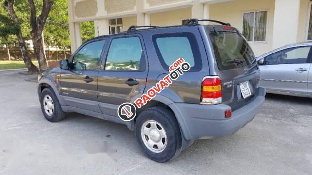 Cần bán xe Ford Escape đời 2002 số tự động-0