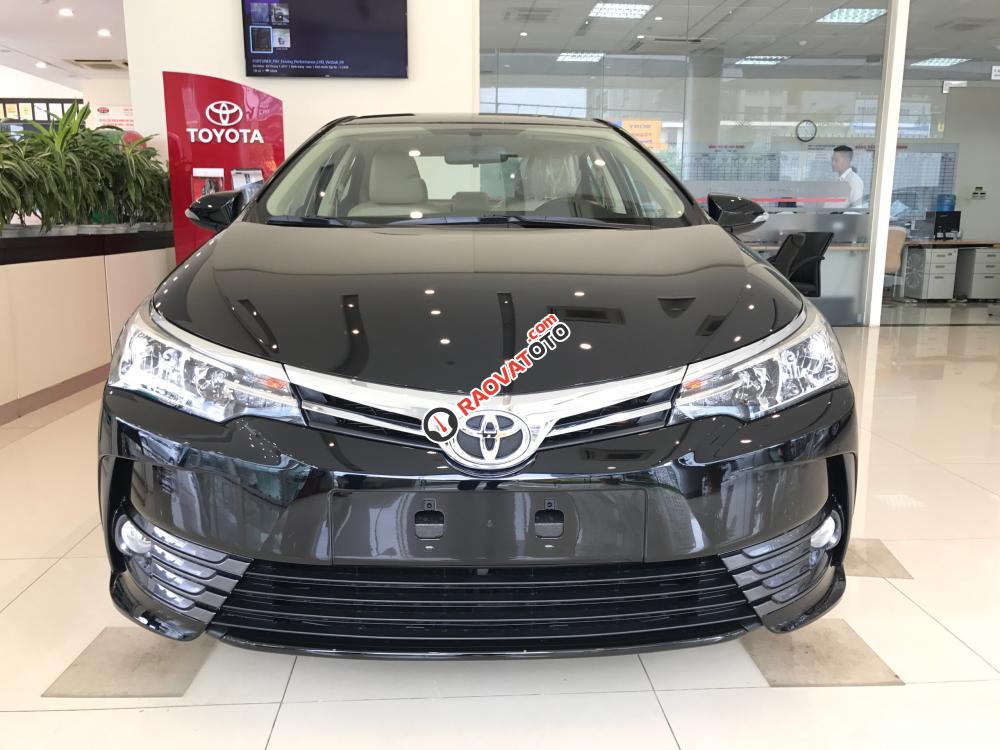 Bán Toyota Corolla Altis 1.8E (CVT) khuyến mãi tiền mặt cực tốt, tặng nhiều phụ kiện-0