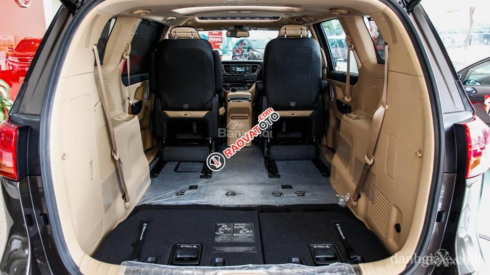 Kia Sedona 2017 mới 100%, sở hữu ngay chỉ với 230 triệu, lãi suất ưu đãi - Khuyến mãi cực hấp dẫn - LH 0932 009 722-4