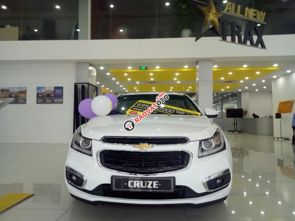 Bán Chevrolet Cruze sản xuất 2017, giá tốt-0