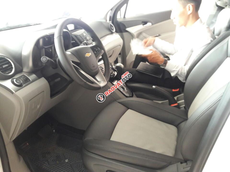 Cần bán Chevrolet Orlando LTZ model 2017, LH 0934022388 Thảo, ngân hàng hỗ trợ 90% giá trị xe trả trước chỉ 150 triệu-13