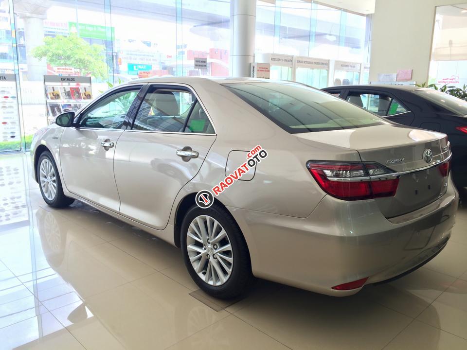 Bán xe Toyota Camry 2.0E đời 2018, xả hàng giá cực tốt, tặng nhiều tiền mặt và phụ kiện-5