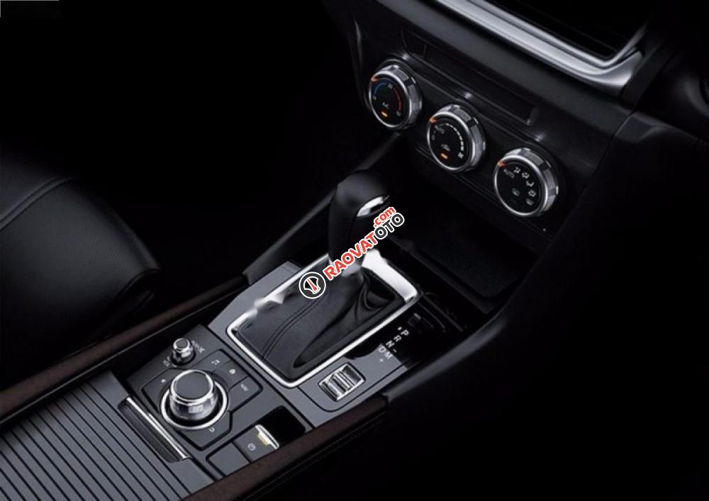 Bán ô tô Mazda 3 1.5L Facelift năm 2017, màu trắng, 649tr-2