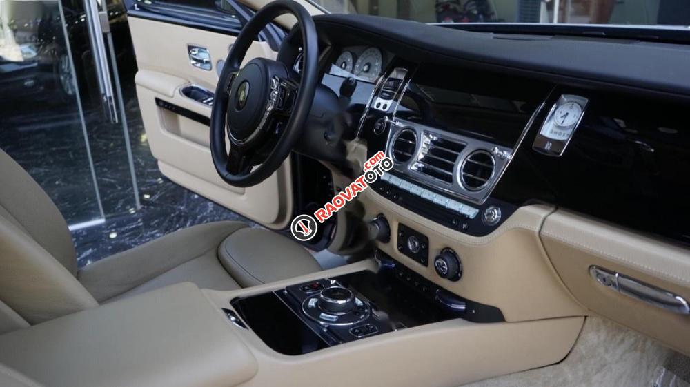 Cần bán gấp Rolls-Royce Ghost đời 2015, màu đen, nhập khẩu chính chủ-4